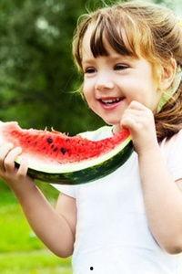 双人吃瓜挑战,双人吃瓜挑战，共享欢乐时光