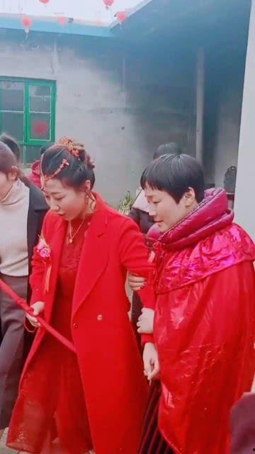 吃瓜福建新郎,一场意外的婚礼风波