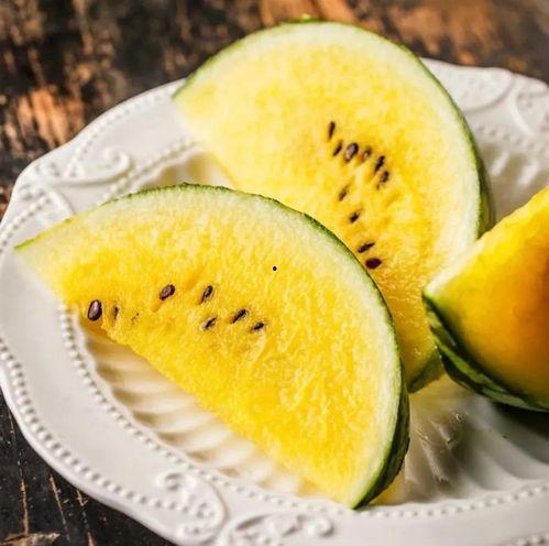 毕业前吃瓜,那些校园里的“瓜”事回顾