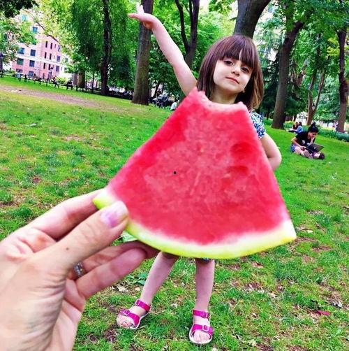 瑜伽吃瓜唐小米