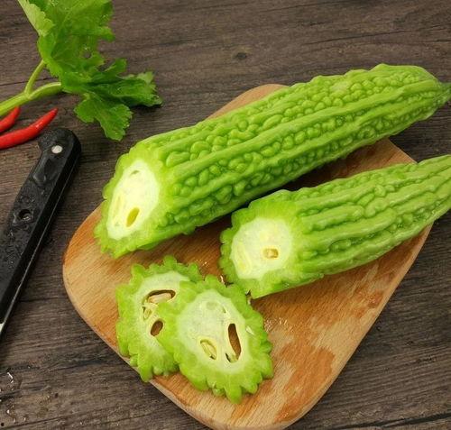 瑜伽吃瓜唐小米